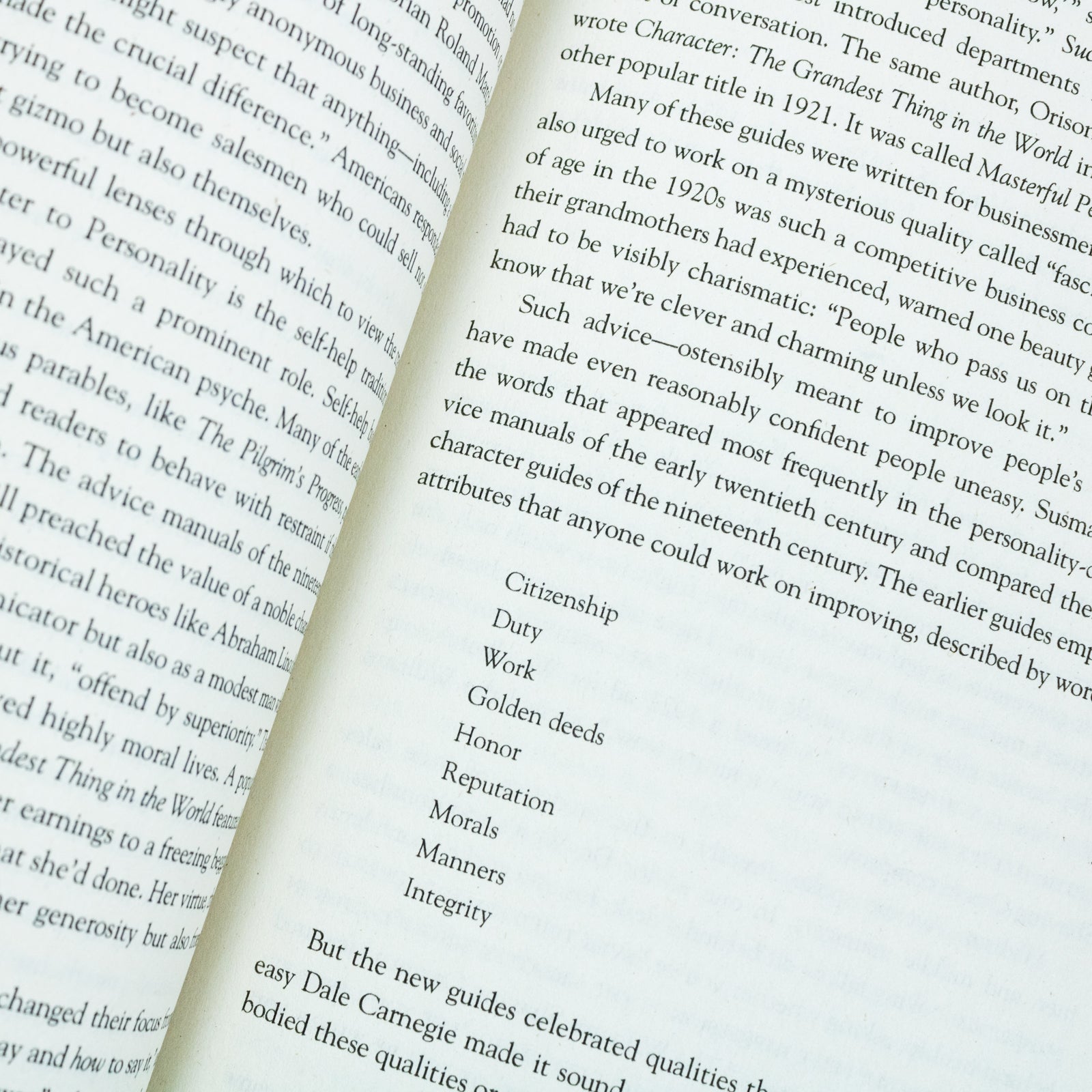 Quiet: The Power of Introverts in a World That Can't Stop Talking Book  by Susan Cain – Essential Self-Help Strategies for Introverts